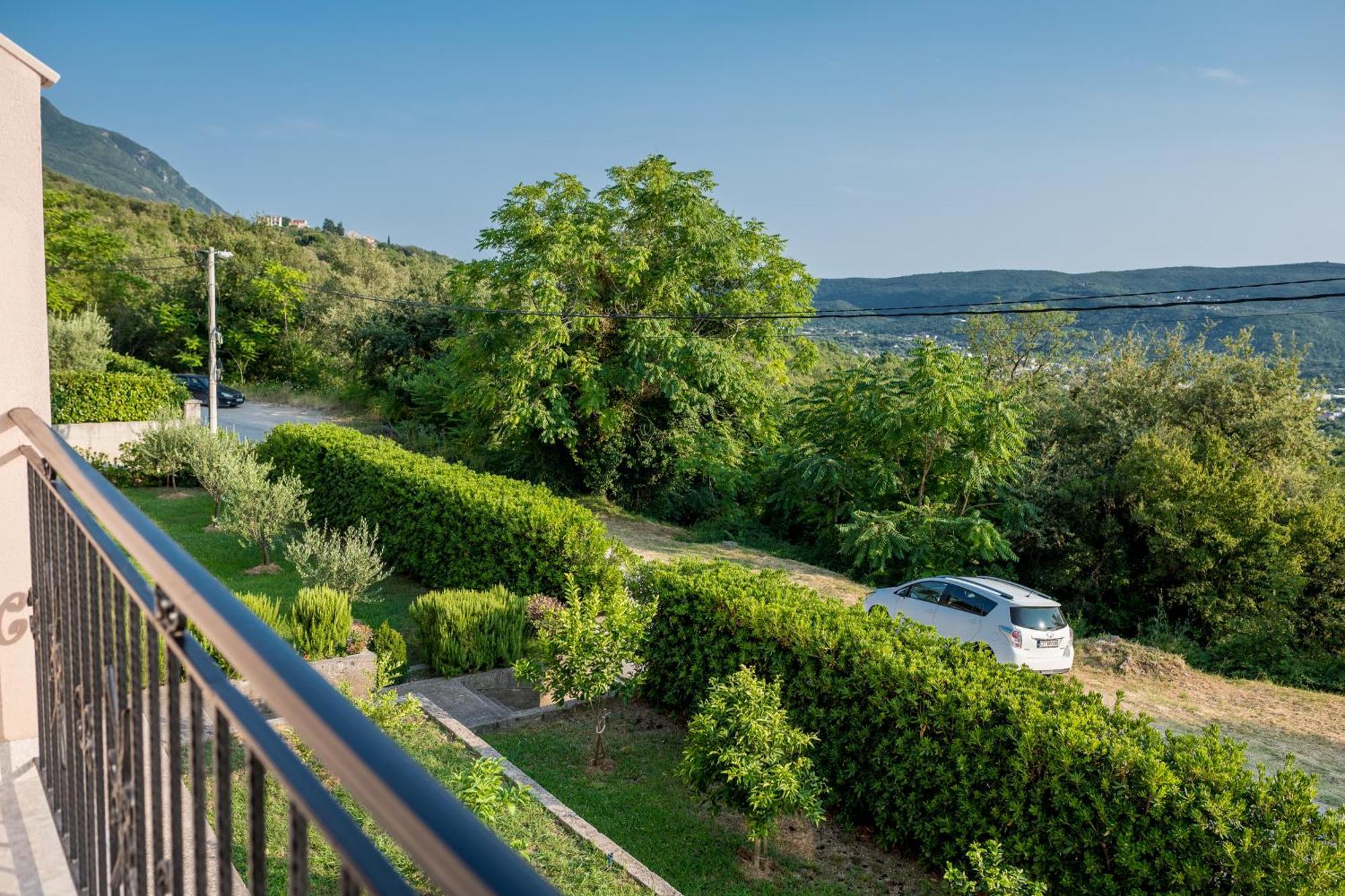 Appartement En Chene Kotor Dış mekan fotoğraf